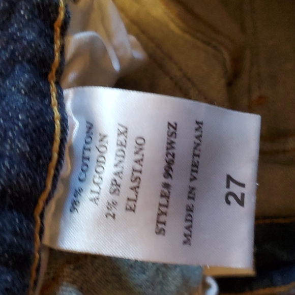 Eunina Jeans - Picture 13 of 13